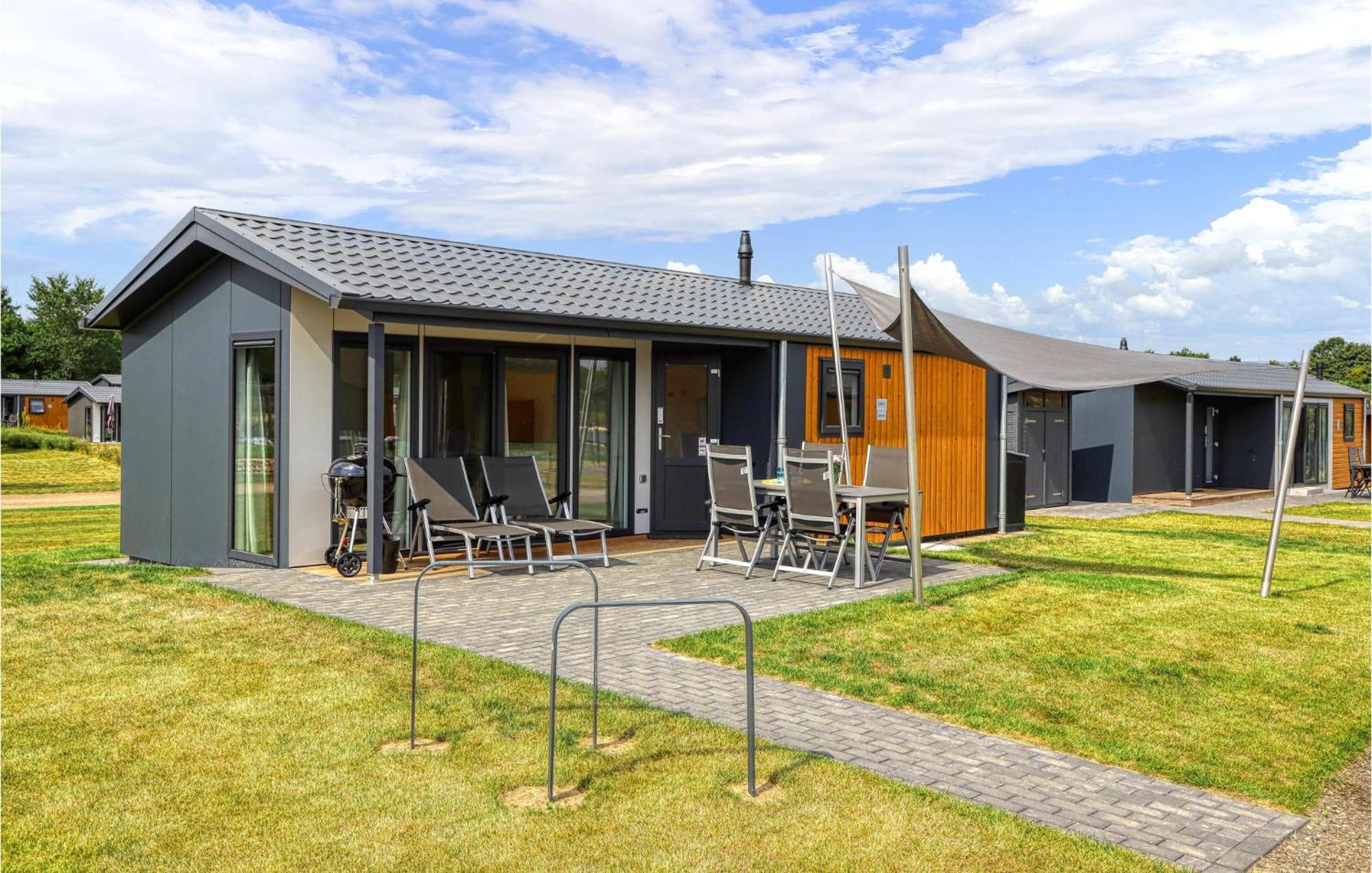 Lovely Home In Suesel With Wifi Susel Exterior photo